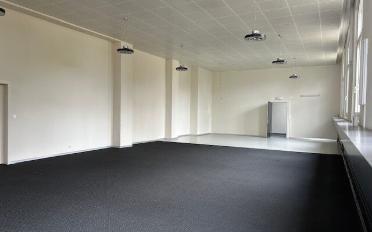 Commercial - image - 2