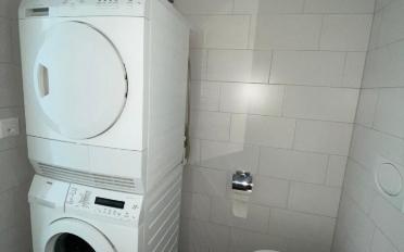 Apartment 2.5 rooms - image - 6