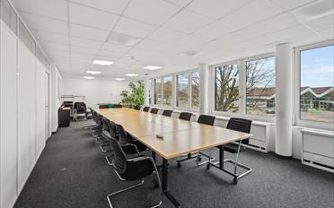 Office - image - 11