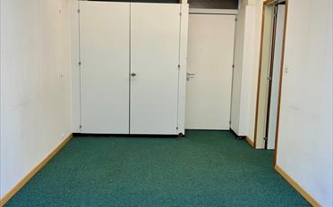 Office - image - 5