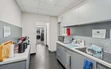 Office - image - 7
