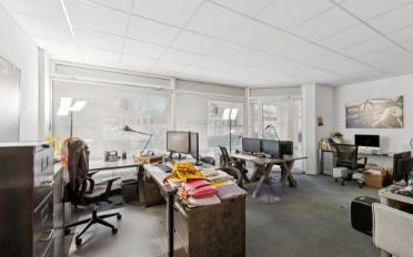 Office - image - 9