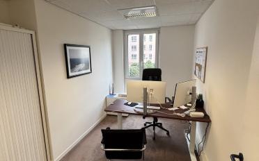 Bureau - image - 3