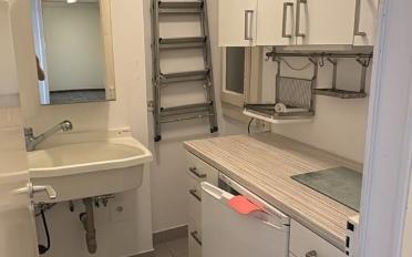 Office - image - 10