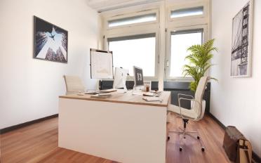 Bureau - image - 1