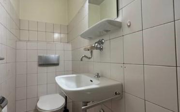 Office - image - 9