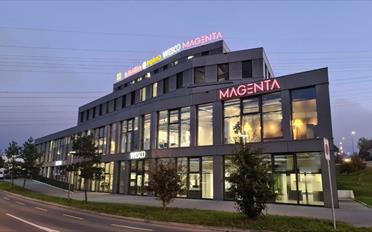 Moto Hallenplatz - image - 1