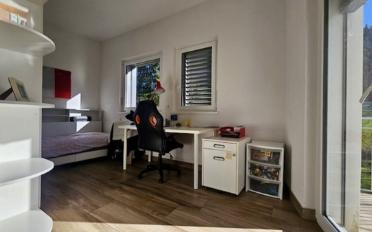 Maison contiguë 9 pièces - image - 9