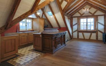 Dernier étage 3 pièces - image - 2