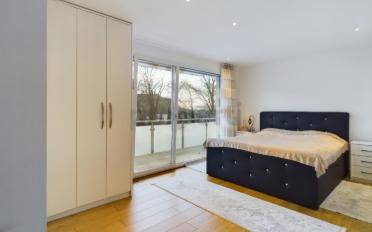 Maison 8.5 pièces - image - 7