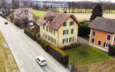 Residential building 9 rooms - image - 1