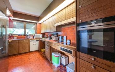 Reihenfamilienhaus 10.5 Zimmer - image - 3