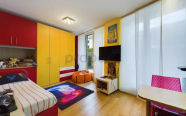 Furnished flat 4.5 rooms - image - 9