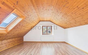 Residential building 8.5 rooms - image - 8
