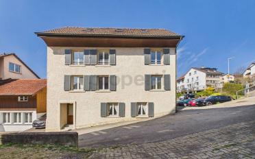 Residential building 8.5 rooms - image - 1