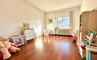 Einfamilienhaus 7.5 Zimmer - image - 9