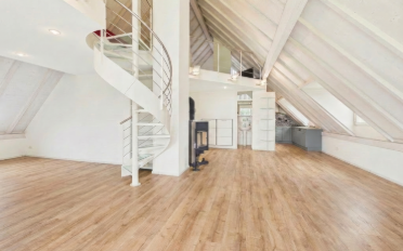 Dachwohnung 3.5 Zimmer - image - 1