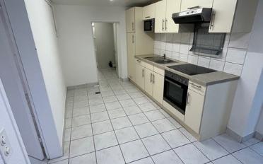 Residential building 8.5 rooms - image - 11