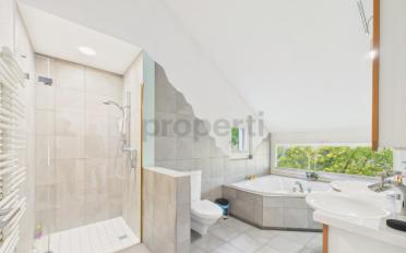 Single house 6.5 rooms - image - 8