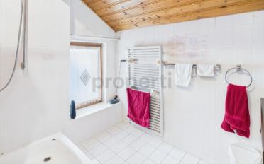 Residential building 8.5 rooms - image - 12
