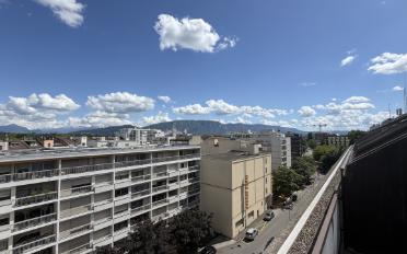 Bureau - image - 11