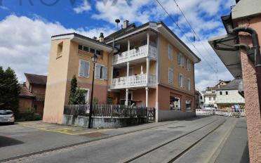 Mixed use property - image - 1