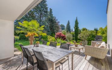 Villa 7.5 Zimmer - image - 1