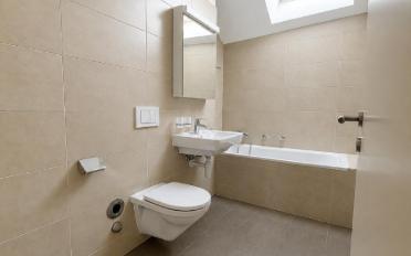 Apartment 4 rooms - image - 6