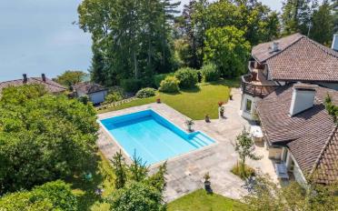 Villa 10 pièces - image - 2