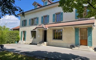 Maison 11 pièces - image - 1