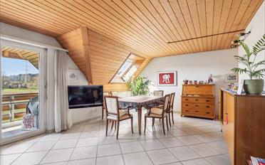 Dachwohnung 4 Zimmer - image - 1