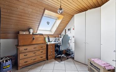 Dachwohnung 4 Zimmer - image - 8