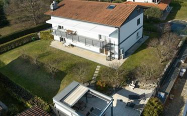 Maison jumelée 8 pièces - image - 12
