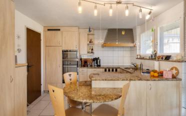 Einfamilienhaus 7.5 Zimmer - image - 4
