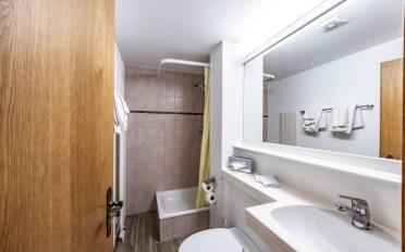 Mixed use property - image - 9
