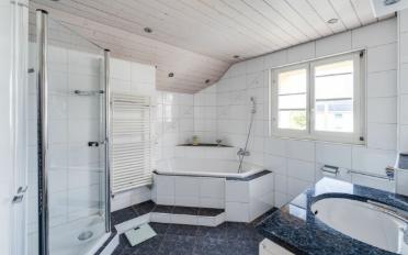 Einfamilienhaus 4.5 Zimmer - image - 6