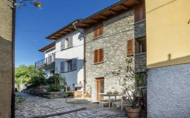 Single house 7 rooms - image - 1
