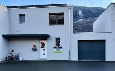 Villa 4.5 Zimmer - image - 5