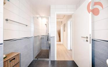Einfamilienhaus 4.5 Zimmer - image - 12