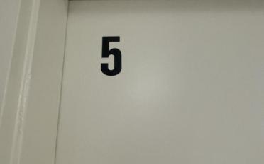 Bureau - image - 4