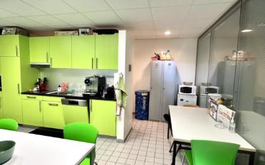 Bureau - image - 13