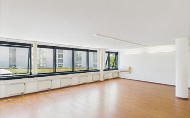 Office - image - 1