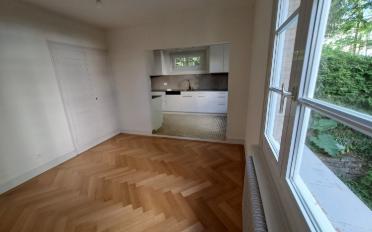 Apartment 4 rooms - image - 13