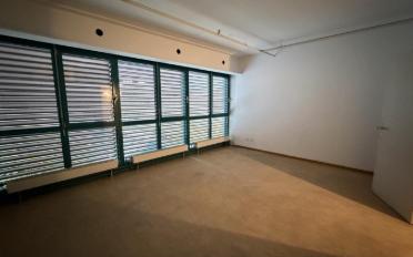 Office - image - 1
