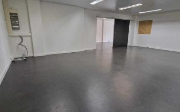 Office - image - 4