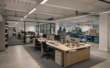 Commercial - image - 4