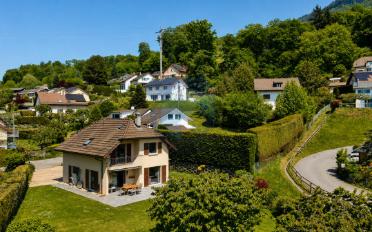 Einfamilienhaus 6.5 Zimmer - image - 1