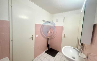 Apartment 2.5 rooms - image - 10