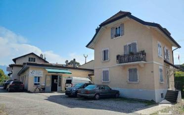 Mixed use property - image - 1
