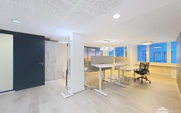 Bureau - image - 1